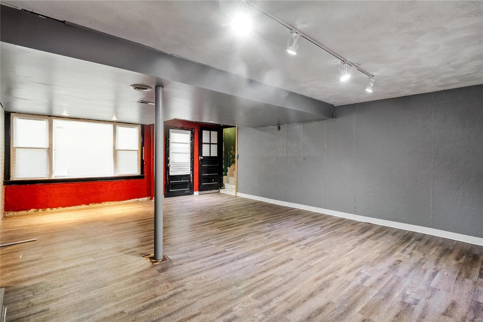 5012 Rockingham Drive St. Louis, MO 63121 - Photo 19 of 20 Gallery Image 19