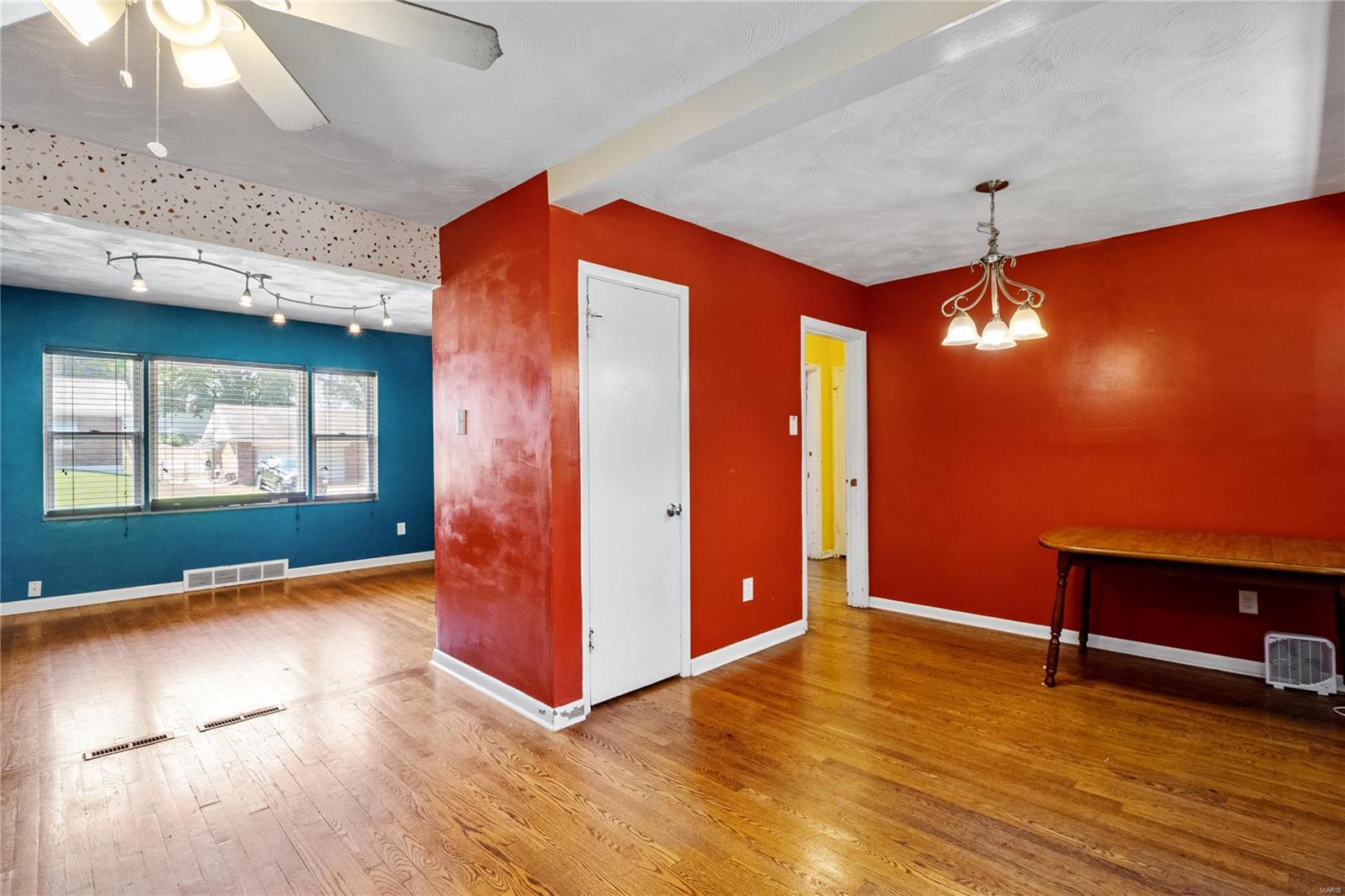 5012 Rockingham Drive St. Louis, MO 63121 - Photo 9 of 20 Gallery Image 9