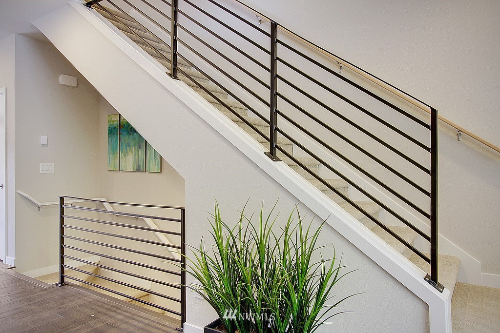 168 Sky Ridge Walk Northwest, Unit 11 Issaquah, WA 98027 - Photo 14 of 24