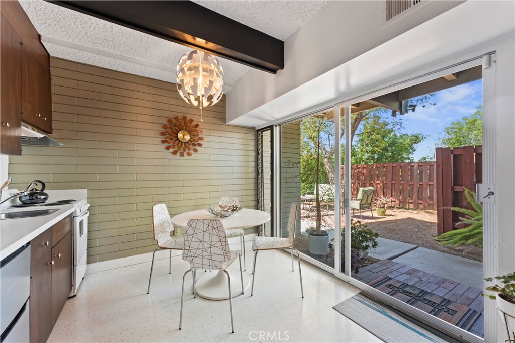 4259 Quail Road Riverside, CA 92507 - Photo 42 of 72 a view of a chairs and table in the balcony