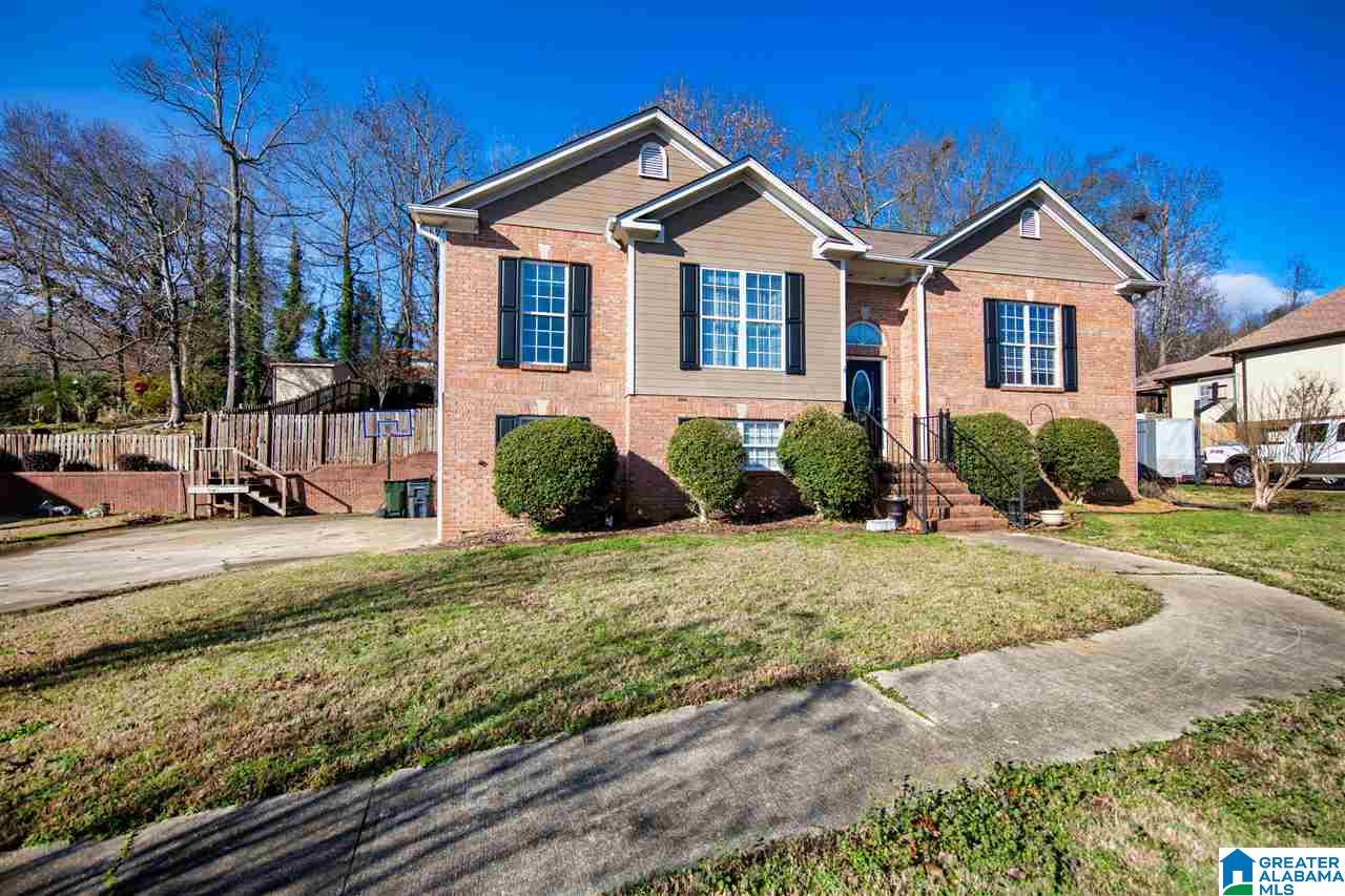 119 Heather Ridge Drive Pelham, AL 35124 - Photo 3 of 37