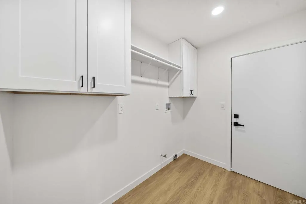 8301 Mission Gorge Road, Unit 253 Santee, CA 92071 - Photo 22 of 40 a view of small space