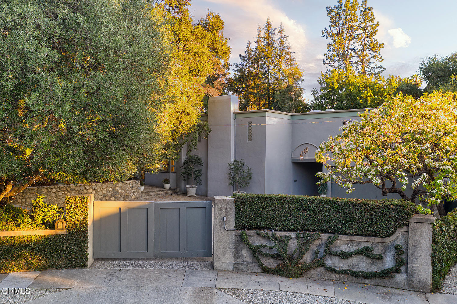 490 La Loma Road Pasadena, CA 91105 - Photo 1 of 59 490 La Loma Rd 001-mls