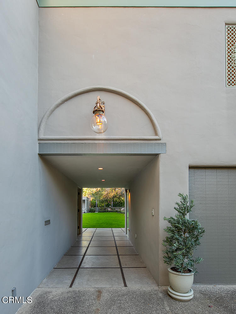 490 La Loma Road Pasadena, CA 91105 - Photo 8 of 59 490 La Loma Rd 008-mls