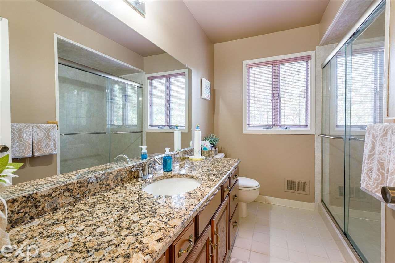 2173 Reagan Drive Rochester Hills, MI 48309 - Photo 23 of 36