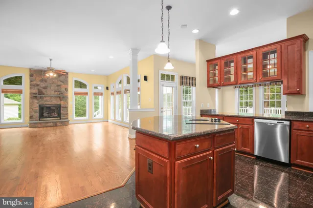 $995,000 | 240 Kimberwick Lane, Stafford, VA 22556