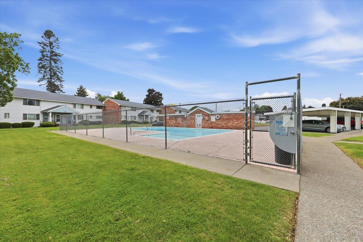 310 North Raymond Road, Unit D23 Spokane Valley, WA 99206 - Photo 18 of 20