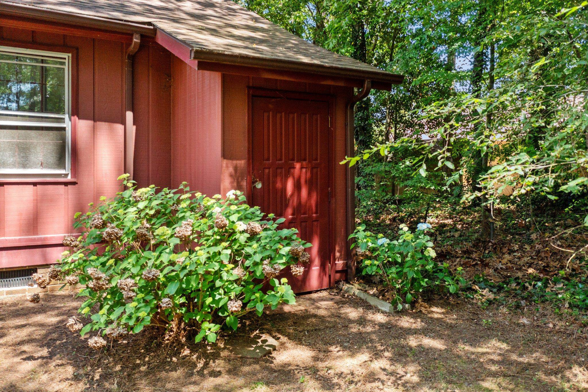 703 Northwest Maynard Road Cary, NC 27513 - Photo 26 of 34 Photo 26
