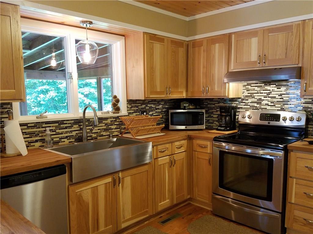 315 Harmony Road Slippery Rock, PA 16057 - Photo 3 of 24
