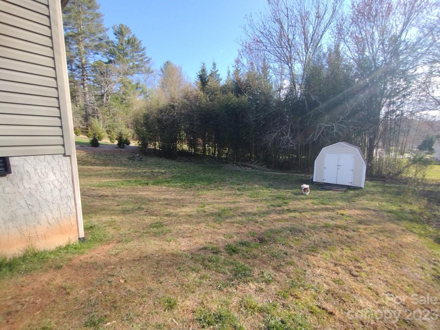 80 South Sunset Ridge Drive Etowah, NC 28729 - Photo 38 of 48 a view of a outdoor space