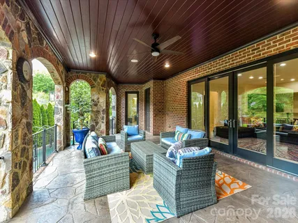 $2,100,000 | 5915 Vidal Lane, Charlotte, NC 28226