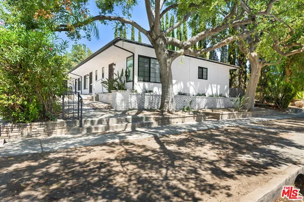 $2,700 | 2007 East Villa Street, Unit A, Pasadena, CA 91107