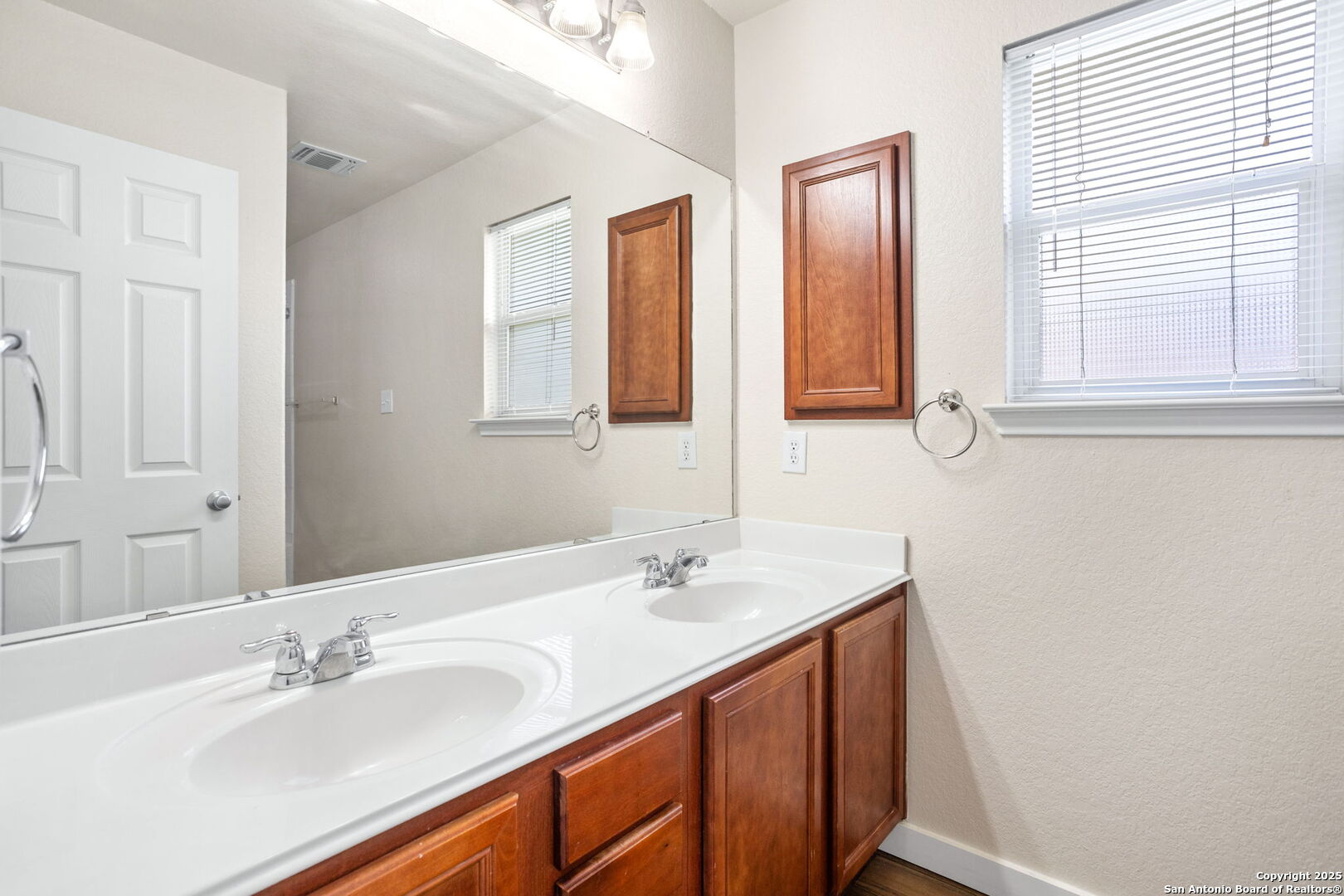 8607 Cheyenne Bluff Converse, TX 78109 - Photo 14 of 15