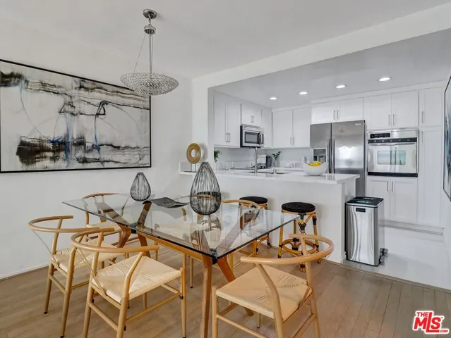 $1,680,000 | 18111 Coastline Drive, Unit 2, Malibu, CA 90265