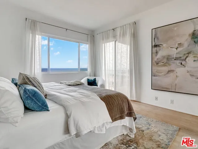 $1,680,000 | 18111 Coastline Drive, Unit 2, Malibu, CA 90265