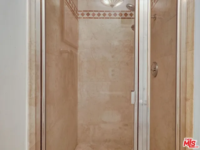 $1,680,000 | 18111 Coastline Drive, Unit 2, Malibu, CA 90265