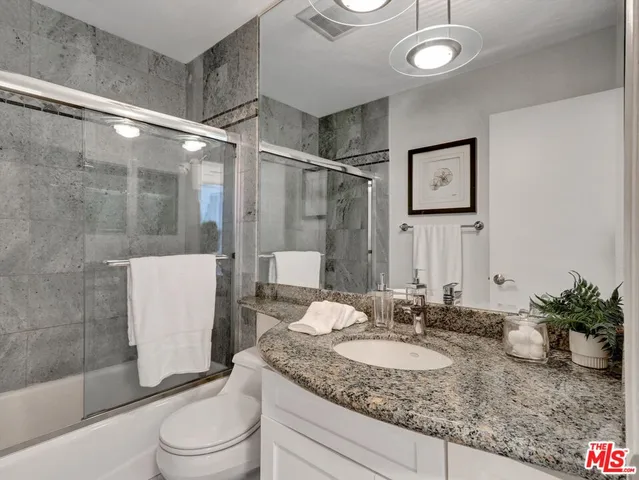 $1,680,000 | 18111 Coastline Drive, Unit 2, Malibu, CA 90265