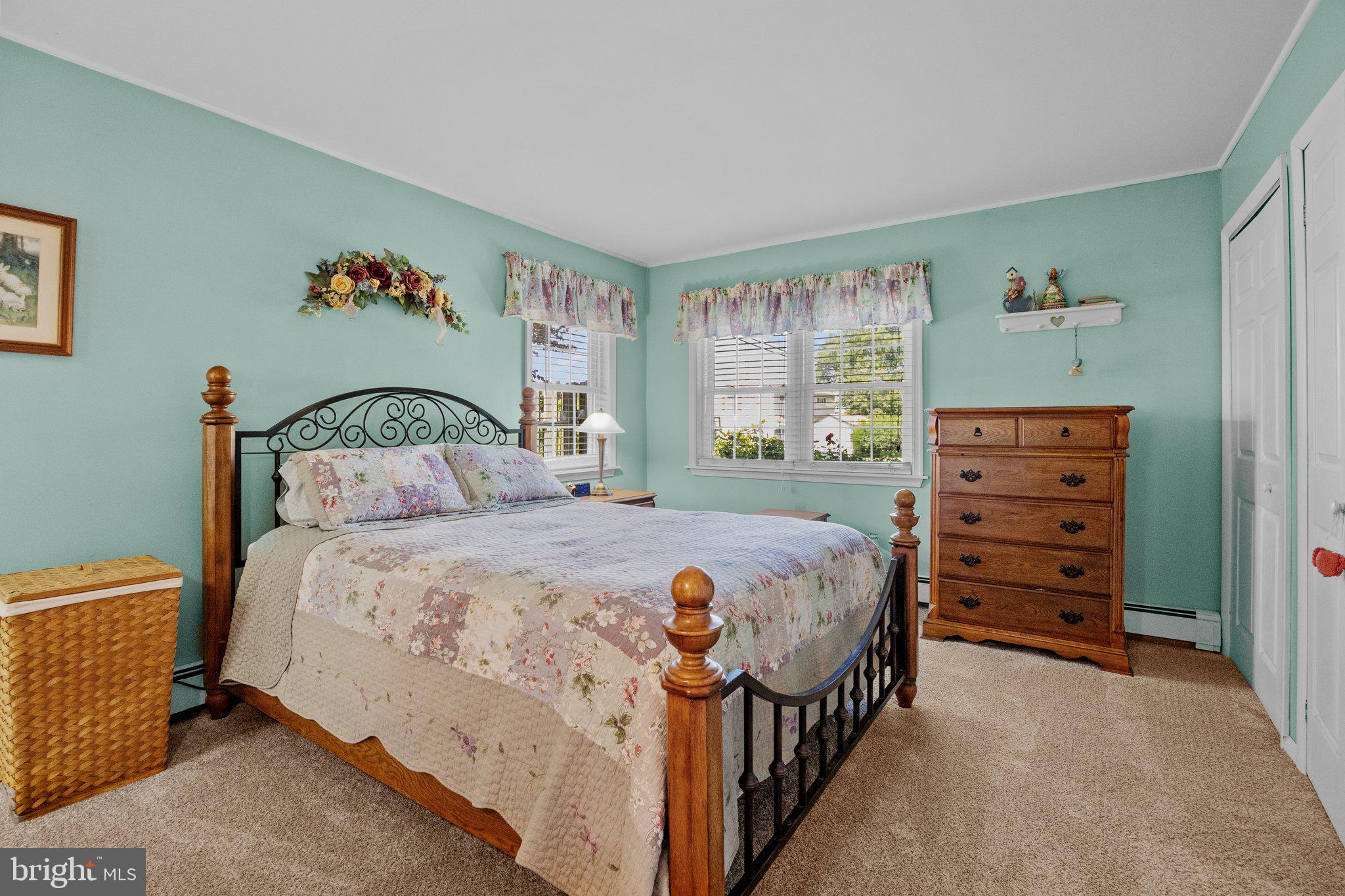 33 Sugarplum Road Levittown, PA 19056 - Photo 20 of 41 Gallery Image 20