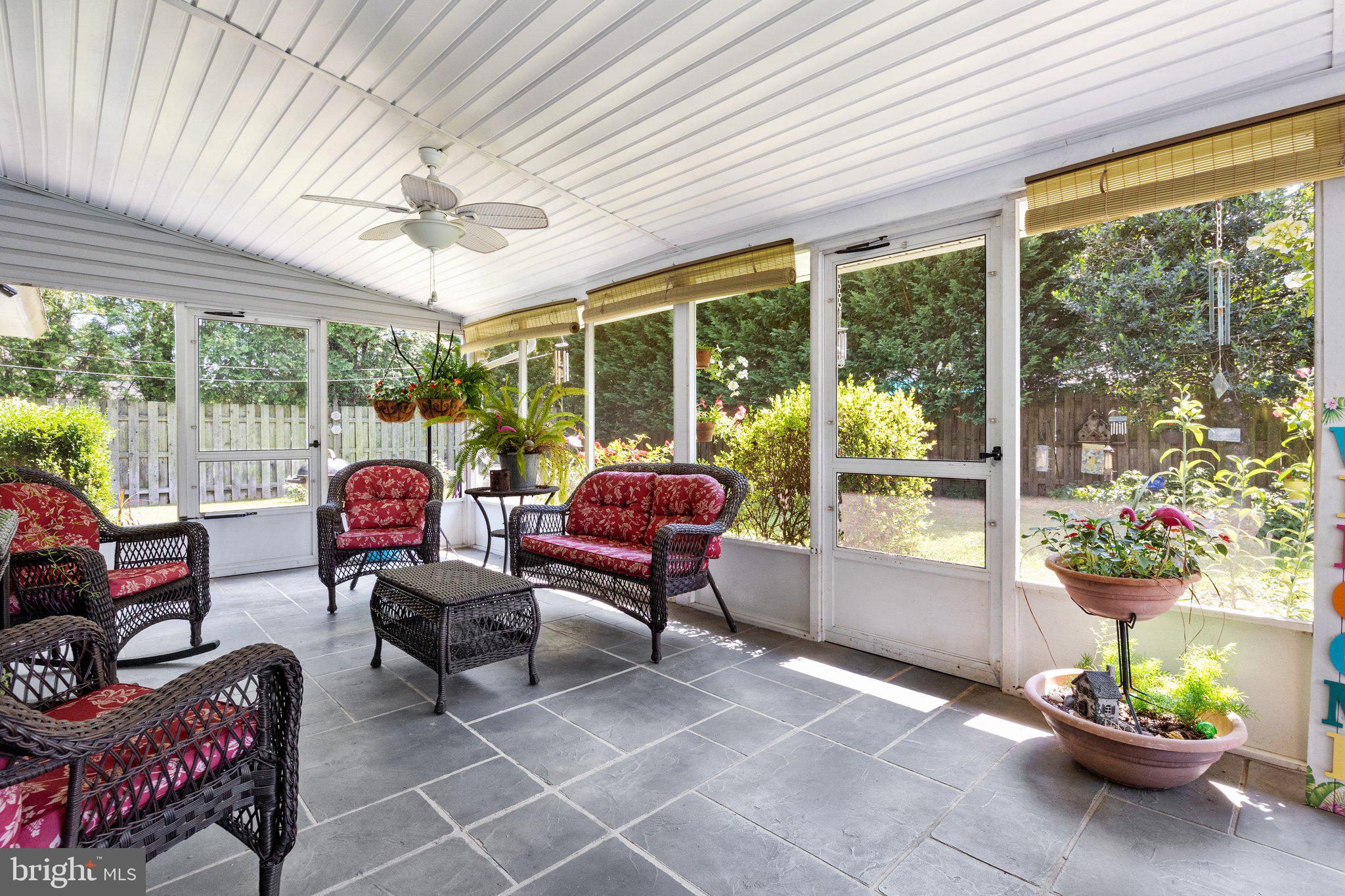 33 Sugarplum Road Levittown, PA 19056 - Photo 31 of 41 Gallery Image 31