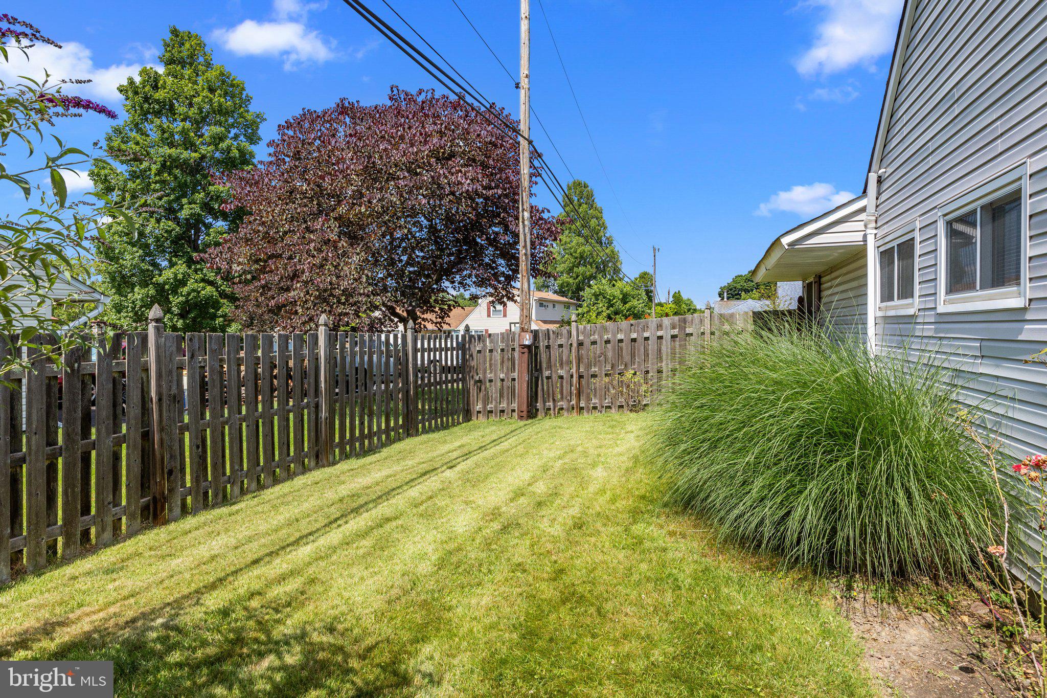 33 Sugarplum Road Levittown, PA 19056 - Photo 38 of 41 Gallery Image 38