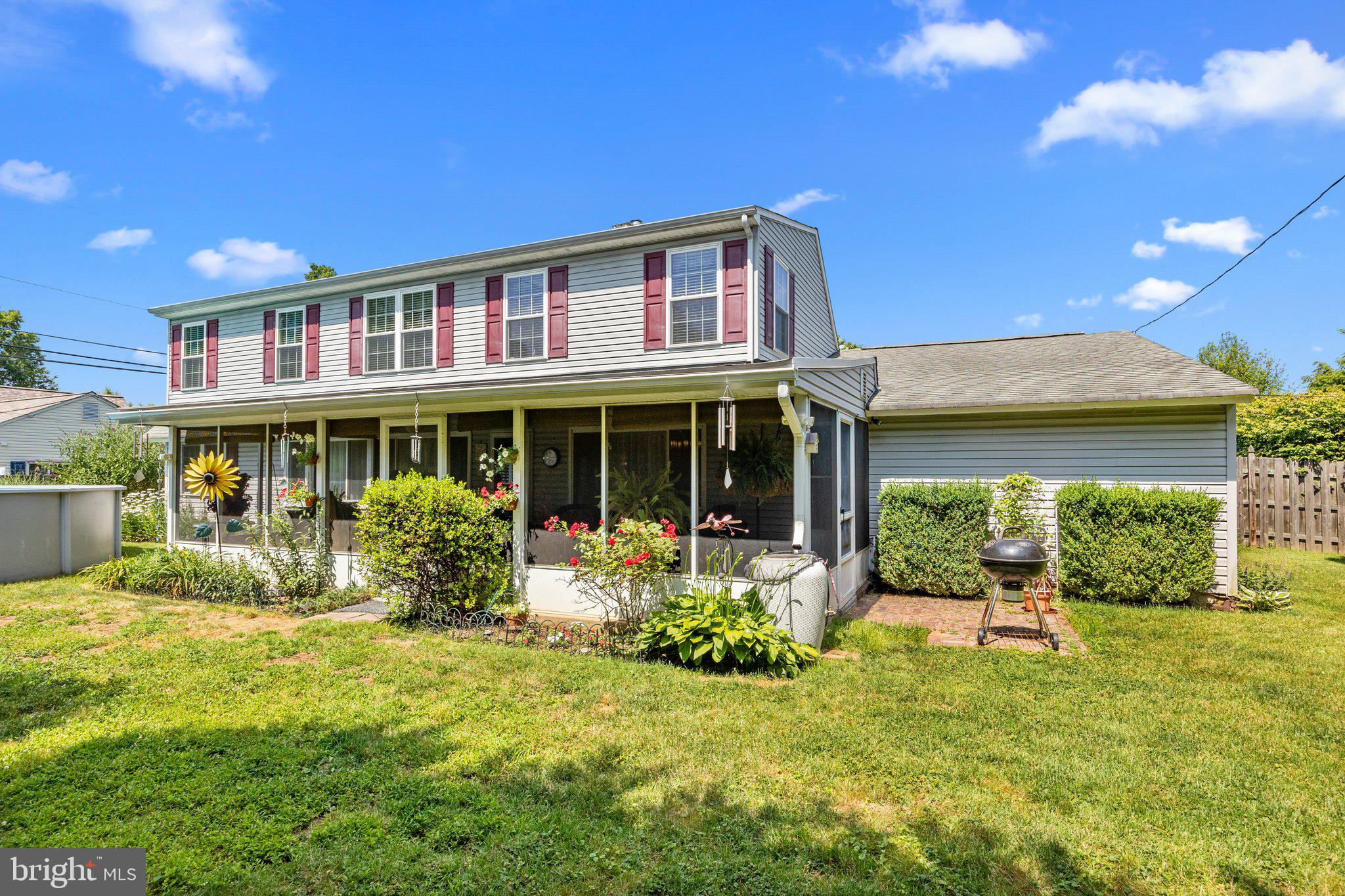 33 Sugarplum Road Levittown, PA 19056 - Photo 39 of 41 Gallery Image 39