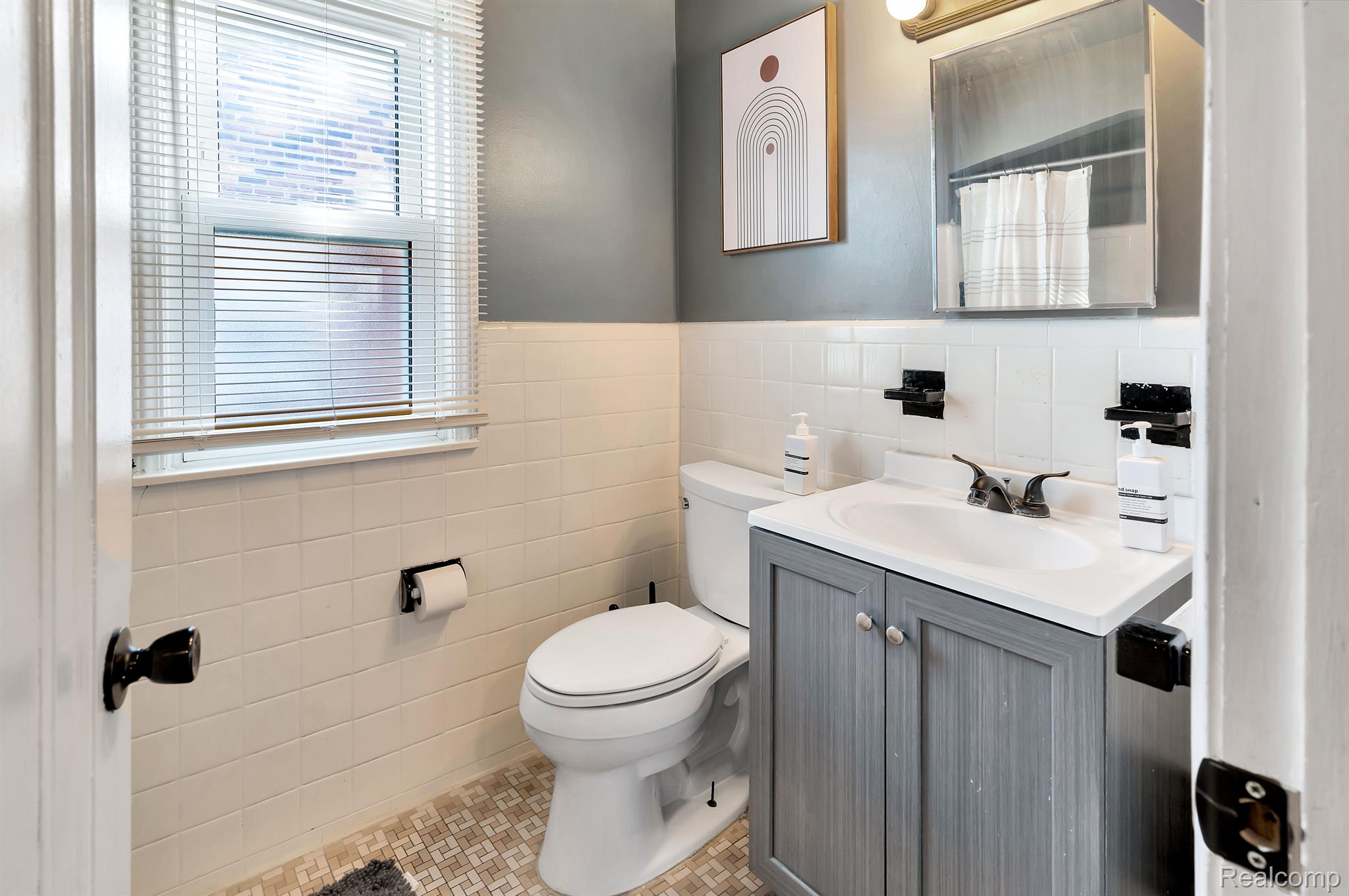 3860 Harvard Road Detroit, MI 48224 - Photo 18 of 21 Gallery Image 18