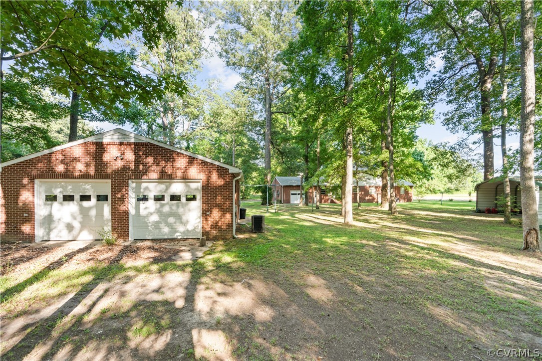 403 Calthrop Neck Road Yorktown, VA 23693 - Photo 8 of 46 Gallery Image 8