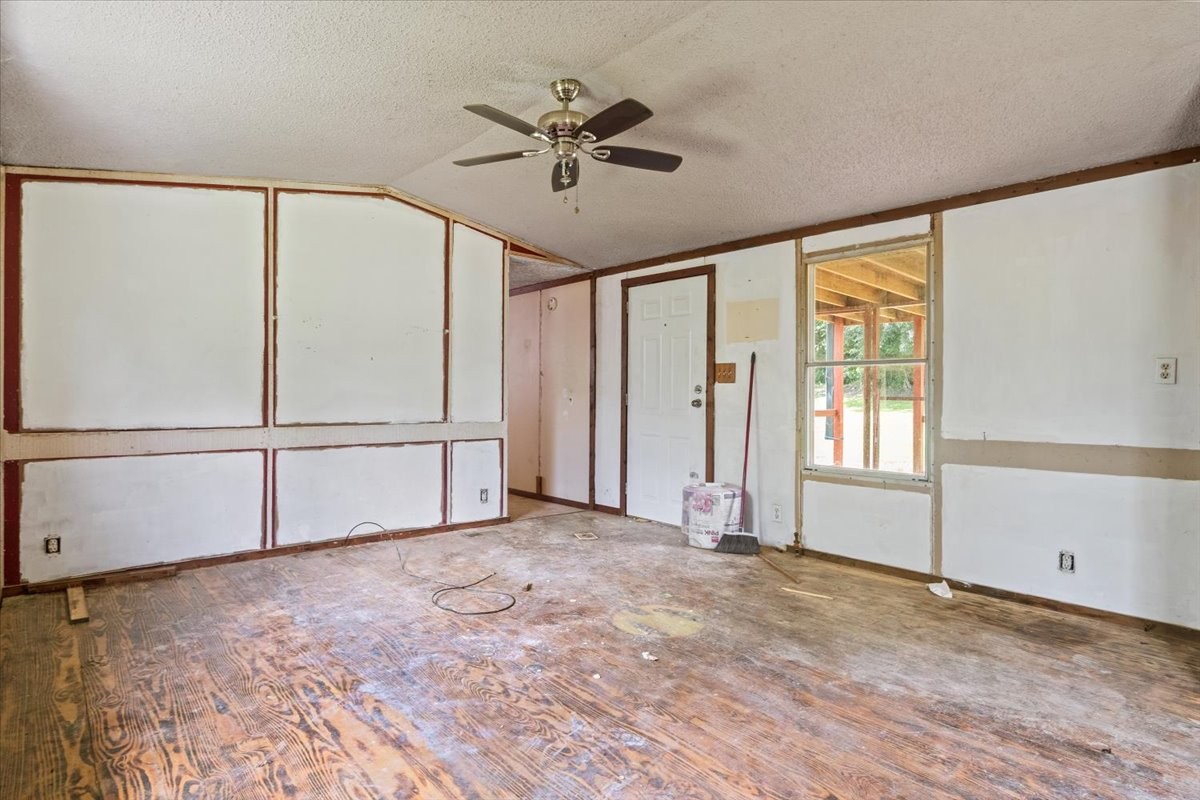 2900 Jack Branch Road Waverly, TN 37185 - Photo 11 of 51