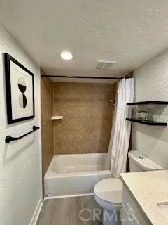 $2,750 | 20702 El Toro, Unit 239, Lake Forest, CA 92630