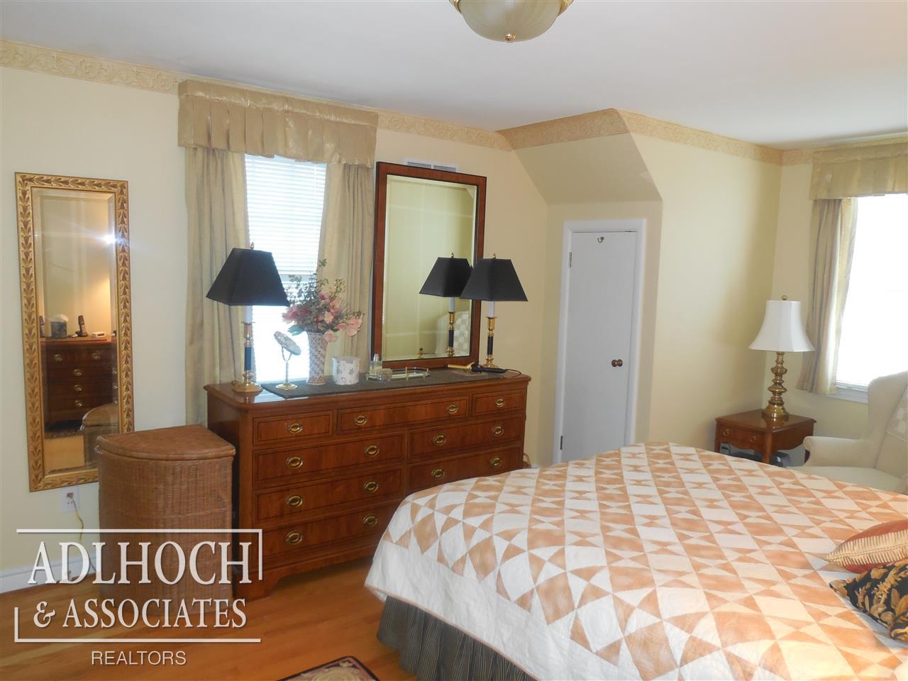 172 Moran Road Grosse Pointe Farms, MI 48236 - Photo 16 of 30