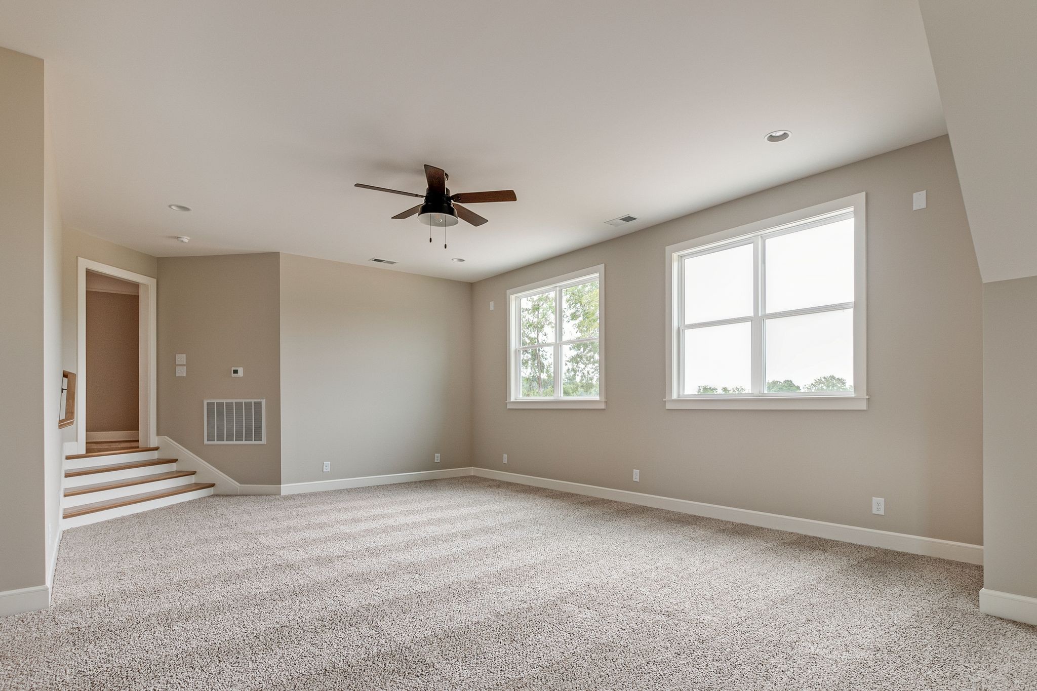 1635 Phillips Road Lebanon, TN 37087 - Photo 38 of 40 a view of an empty room with a window