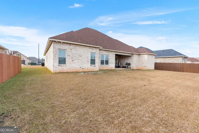 $405,000 | 105 Woodwinds Court, Kathleen, GA 31047