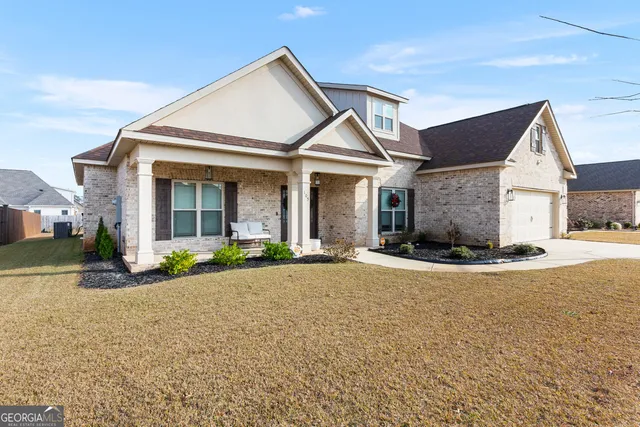 $405,000 | 105 Woodwinds Court, Kathleen, GA 31047