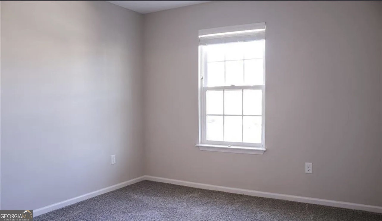 143 Buckhaven Way Statesboro, GA 30458 - Photo 13 of 14 an empty room with a window