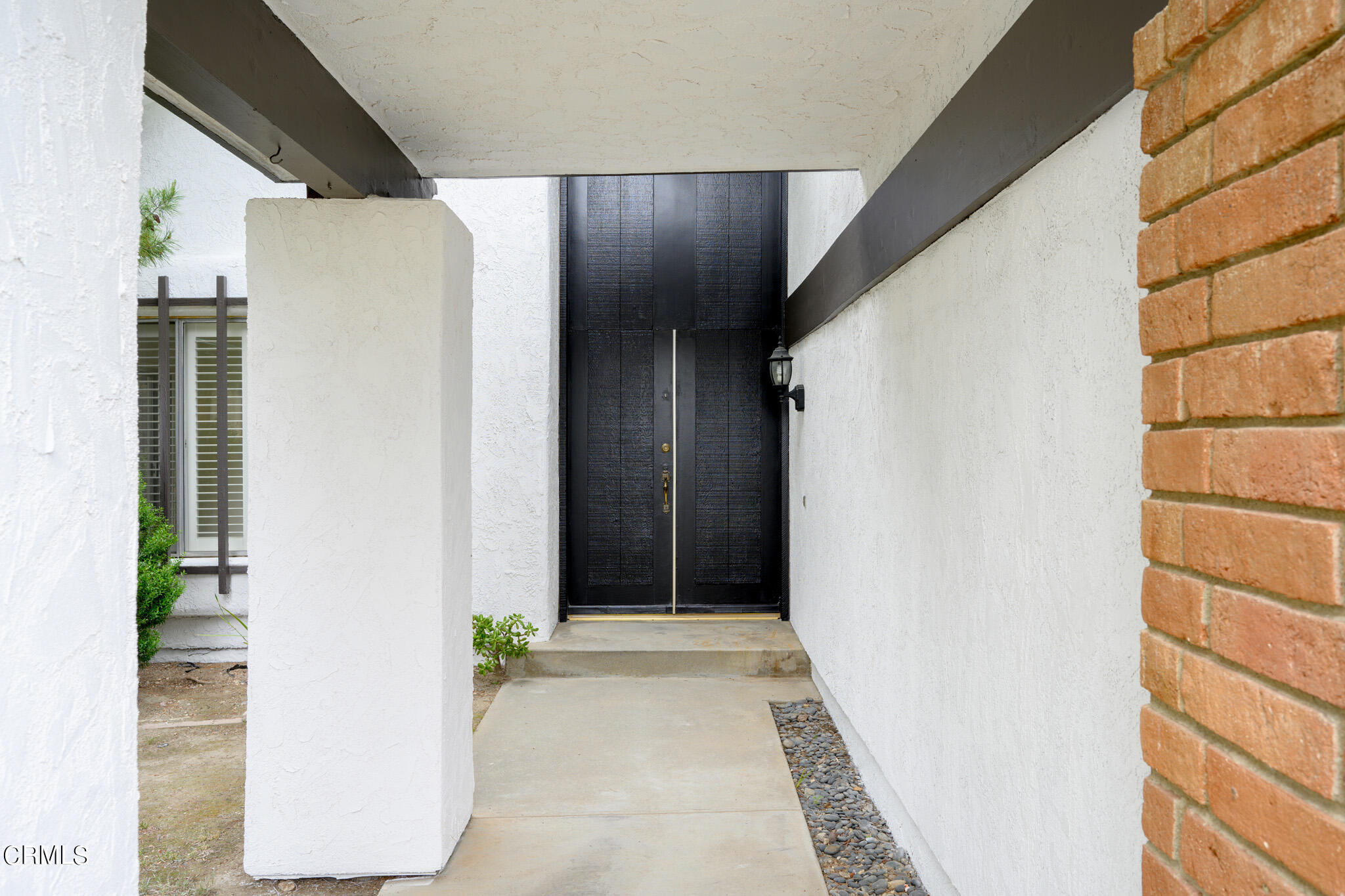 2713 Starfall Drive La Crescenta, CA 91214 - Photo 2 of 37 2713 Starfall - MLS Porch