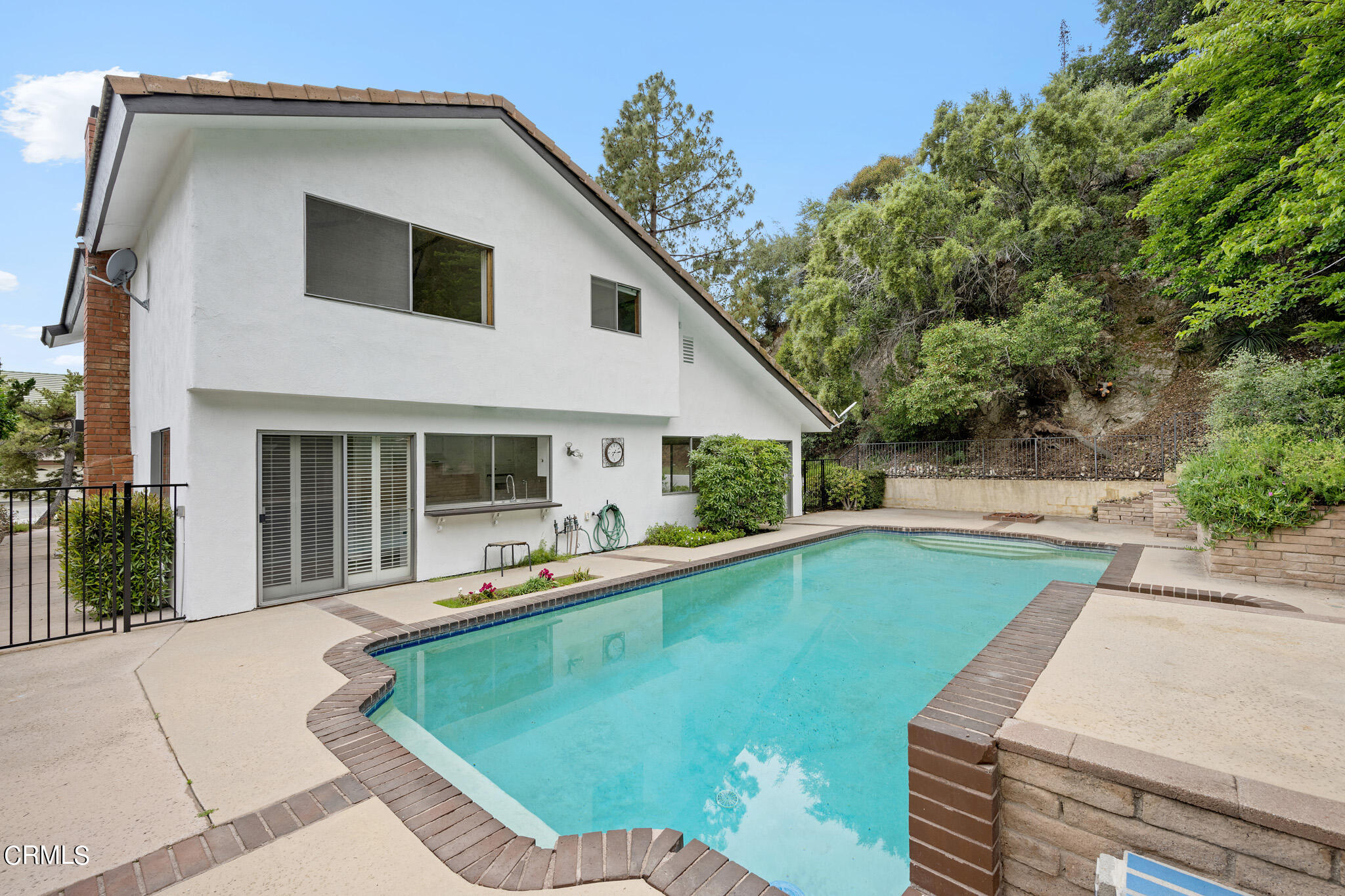 2713 Starfall Drive La Crescenta, CA 91214 - Photo 31 of 37 2713 Starfall - MLS Back