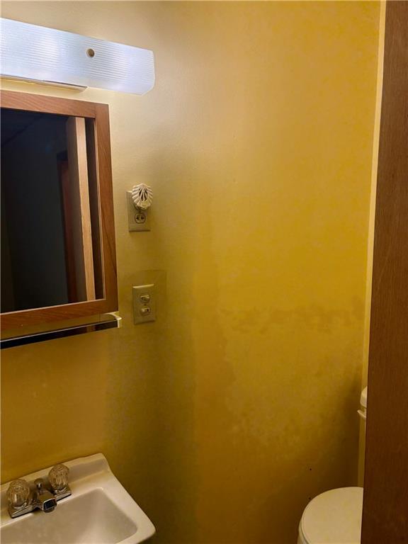 507 South Main Street Yates Center, KS 66783 - Photo 21 of 32