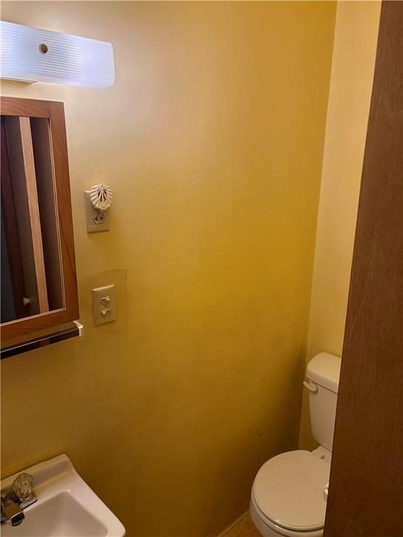 507 South Main Street Yates Center, KS 66783 - Photo 22 of 32