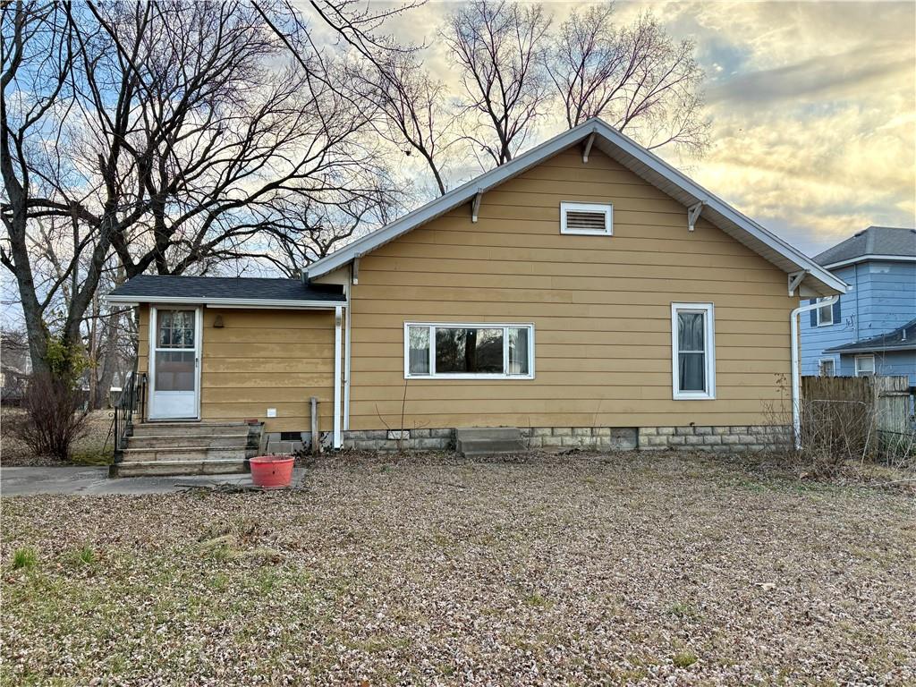 507 South Main Street Yates Center, KS 66783 - Photo 27 of 32