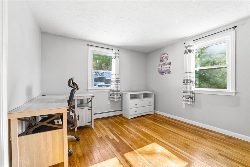 944 Long Pond Road Plymouth, MA 02360 - Photo 16 of 32