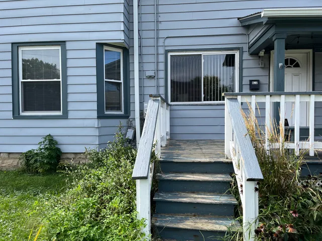 $1,600 | 602 Michigan Avenue, South Milwaukee, WI 53172