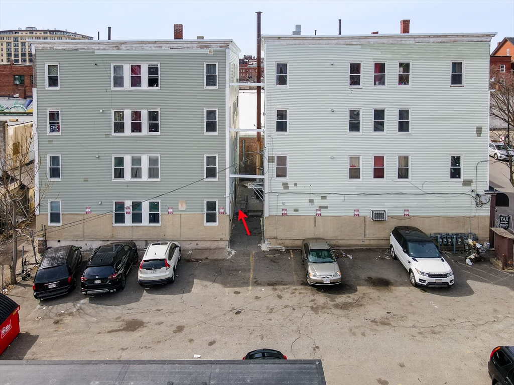 50 1/2 Common Street, Unit 3 Lawrence, MA 01840 - Photo 18 of 20