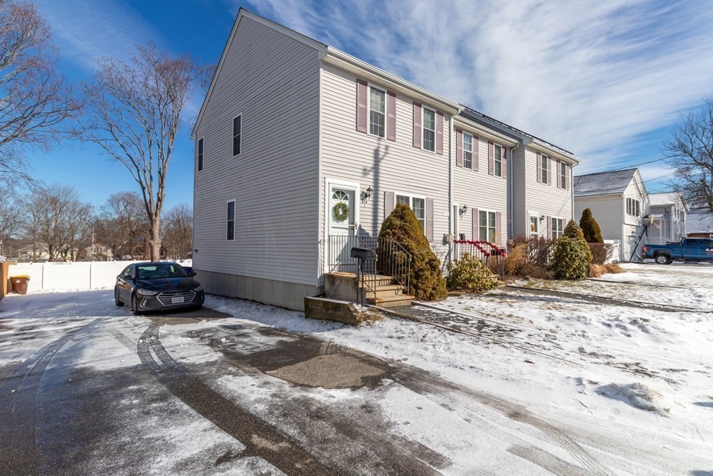 754 Hood Street, Unit 1 Fall River, MA 02720 - Photo 2 of 30