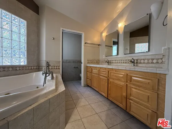 $6,650 | 3017 Urban Avenue, Santa Monica, CA 90404