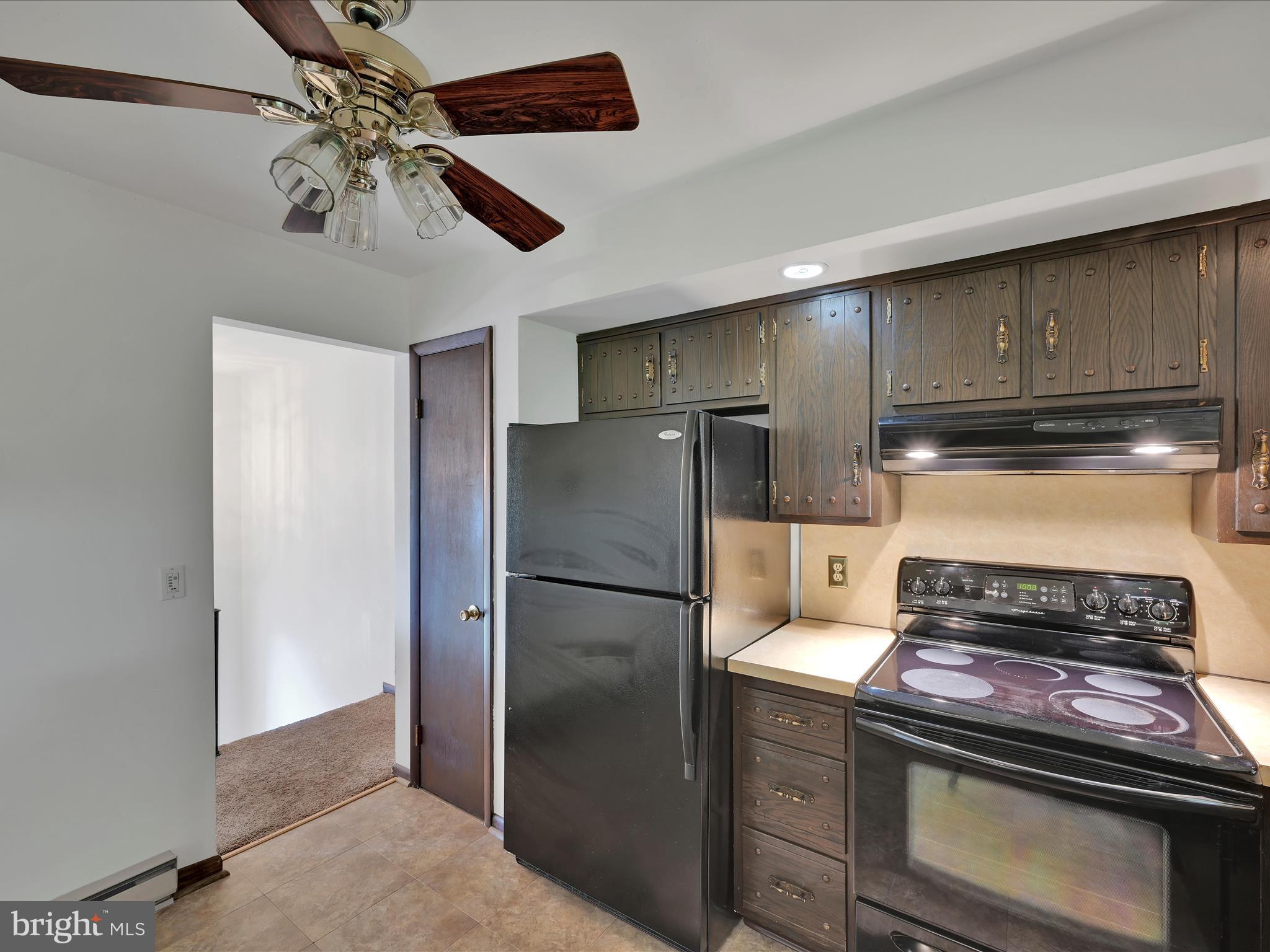 21 Lower Road Tamaqua, PA 18252 - Photo 12 of 30 Kitchen