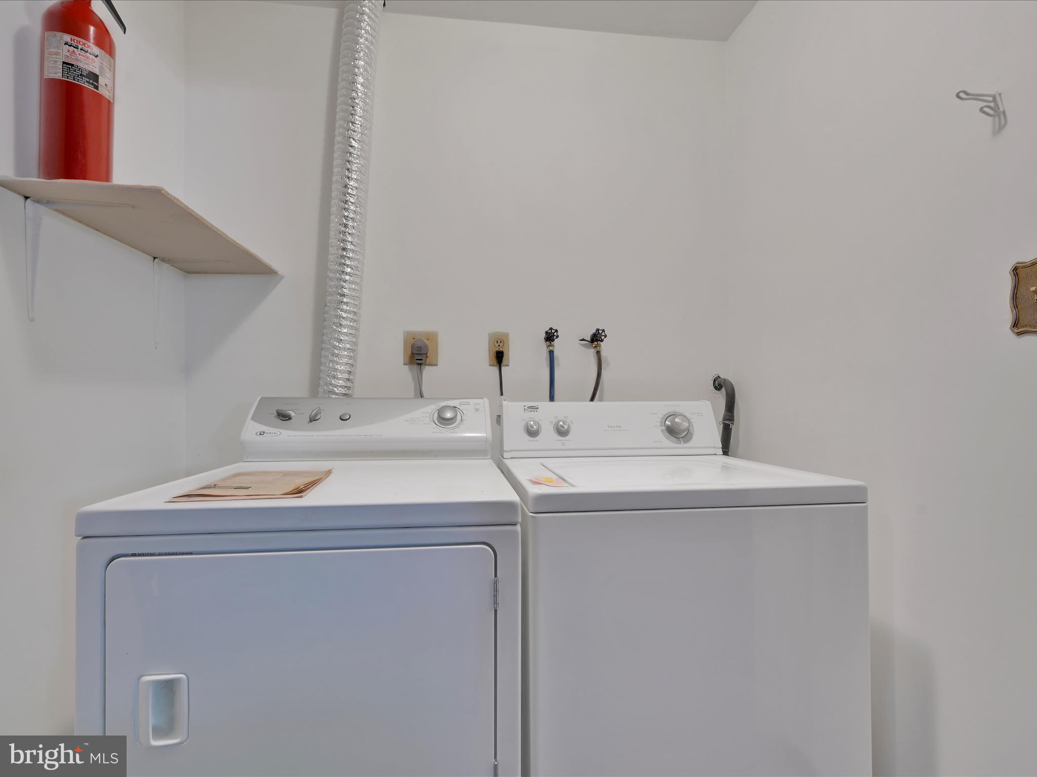 21 Lower Road Tamaqua, PA 18252 - Photo 13 of 30 Laundry