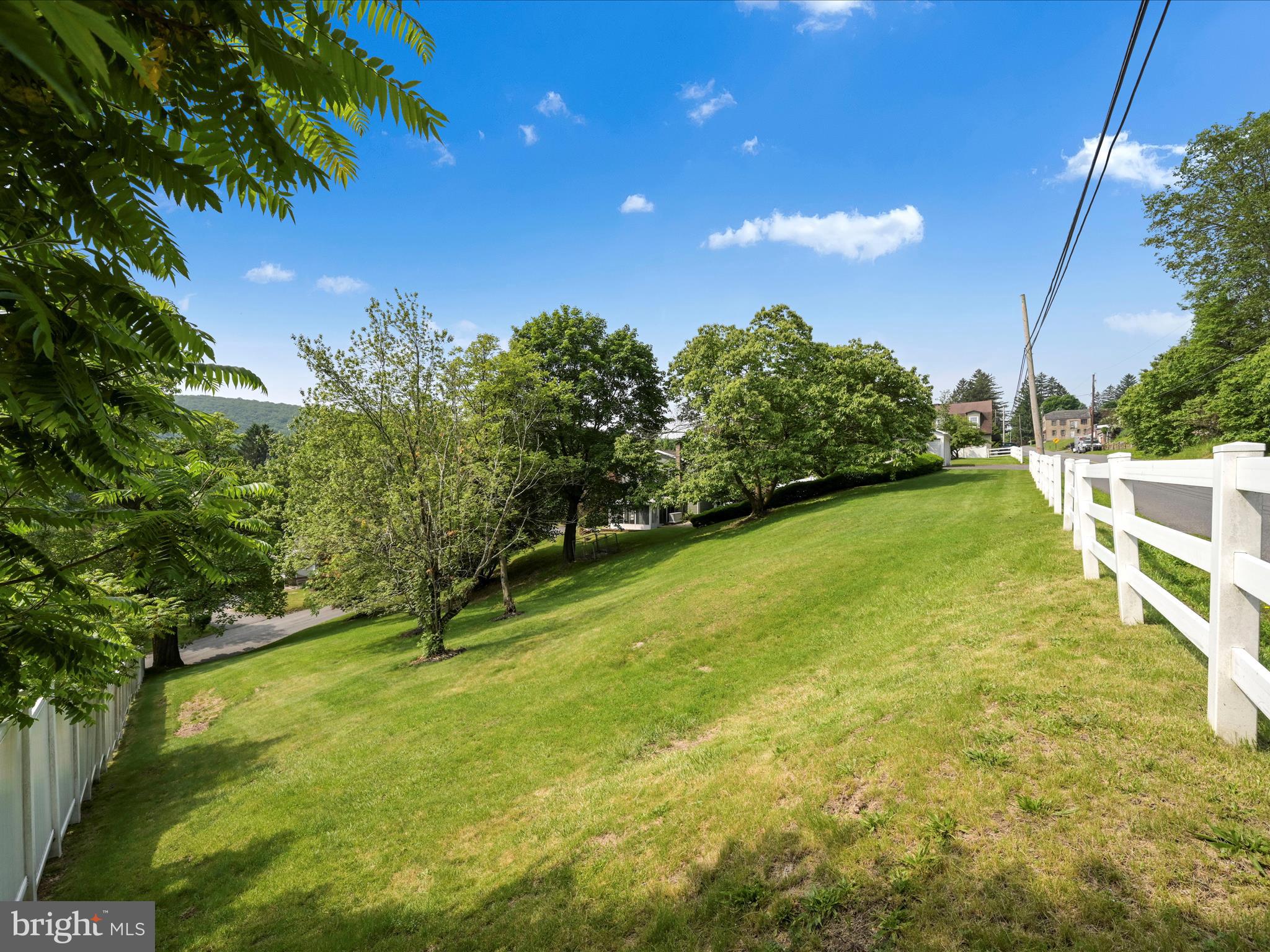 21 Lower Road Tamaqua, PA 18252 - Photo 25 of 30 Yard