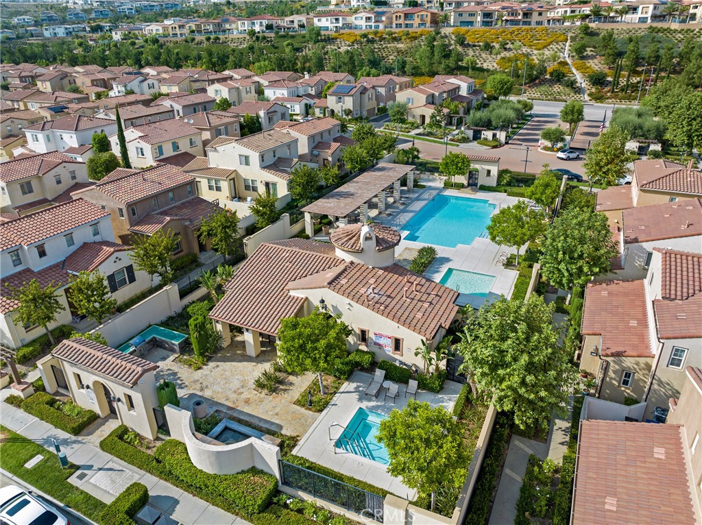 20276 Pienza Lane Porter Ranch, CA 91326 - Photo 44 of 49