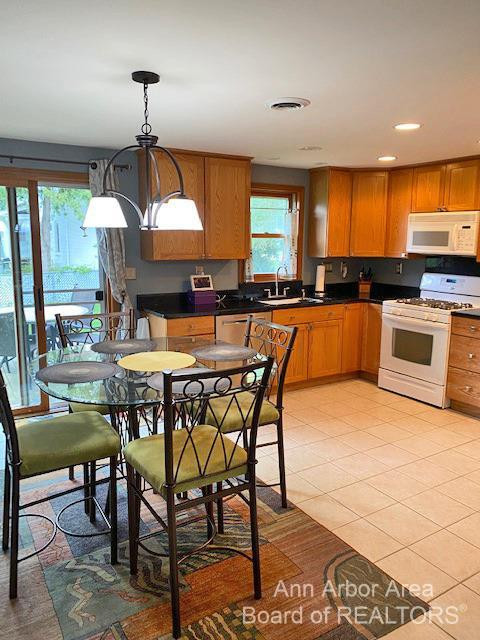 4960 Park Road Ann Arbor, MI 48103 - Photo 5 of 23