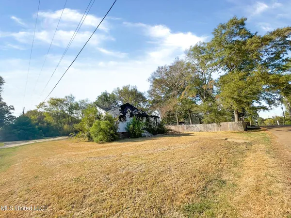 $18,750 | 2835 Arbor Hills Drive, Jackson, MS 39212